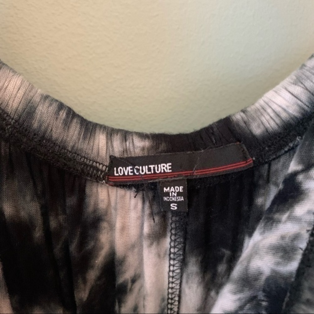 Love Culture Black and White Tye Dye Strapless Maxi Dress. Size small. - Picture 3 of 5